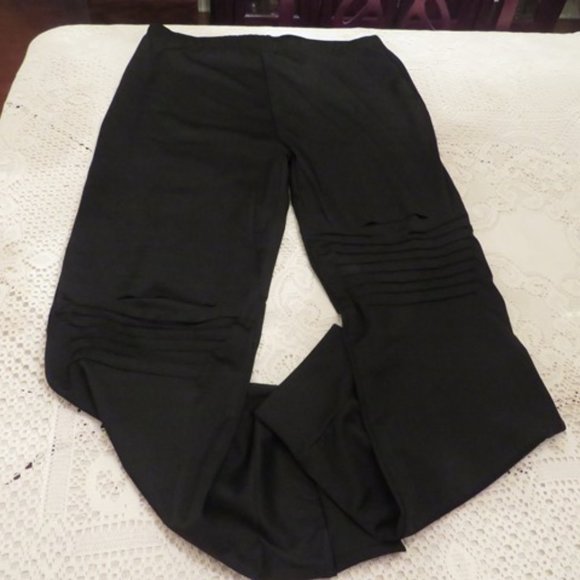 NWOT Solid Color Two Piece Set - Picture 3 of 3